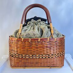 【特価・新品】かごバッグ　竹かご　バッグ　ハンドメイド　透かし彫り　手提げカバン　竹編みバッグ    7199