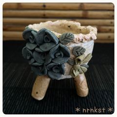 No.29-2 ❁韓国より直輸入❁ 中鉢1点1800円＊組合せ自由＊2点目より送料一律700円＊高級＊韓国鉢＊作家＊一点物 オリジナル作品＊多肉植物＊プレゼントにもぜひ＊