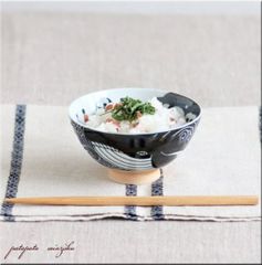 茶碗  丼  美濃焼 白波くじら 茶碗 大 くじら 12.5cm 軽量 丼 磁器 陶器  クジラ