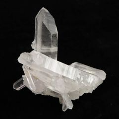 マダガスカル産 グリーンファントムクォーツクラスター｜澄んだ結晶に浮かぶ小さな森 マダガスカル産 グリーンファントムクォーツクラスター｜澄んだ結晶に