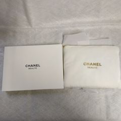CHANEL　シャネル　ノベルティポーチ　ホワイト　ポーチ　非売品　化粧品　コスメ