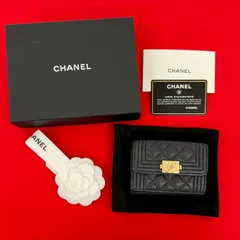 極 美品 箱 袋付き カード シール有 28番台 CHANEL シャネル ボーイシャネル マトラッセ ココ キャビアスキン 三つ折り財布 ネイビー 30985