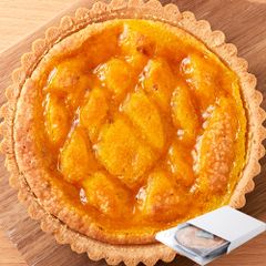 甘酸っぱい味わいと香ばしいタルト生地が絶妙!!オレンジとあんずのタルトケーキ5号