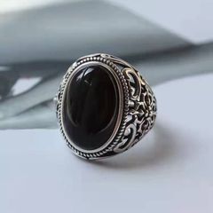 19号 ブラックオニキスカラーストーンポイントカレッジリング - メルカリ