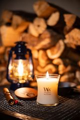 【送料無料！】数量限定の2024年最新モデル！ WoodWick ジャーキャンドルM ホワイトティー＆ジャスミン 【正規販売店】