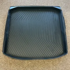 ラゲッジマット　トランク用ラバーマット　アウディA3セダン　純正品