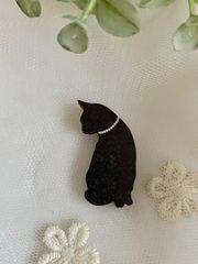 フランスより☆おしゃれなパールネックレスの黒猫ちゃん☆