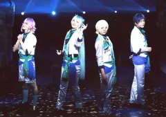 【中古】生写真(男性) 集合(4人)/ライブフォト・横型・全身・七夕祭衣装・横並び・キャラクターショット・2Lサイズ/fine/「『あんさんぶるスターズ!エクストラ・ステージ』～Memory of Marionette～」舞台写真(ユニットセット)