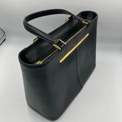 Emanuel Ungaro　エマニュエルウンガロ　ブラック　ハンドバッグ