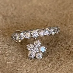 小寺智子 ピアス Pt900 ダイヤ0.25ct 小寺智子 ピアス Pt900 ダイヤ0.25ct 小寺智子 ピアス Pt900