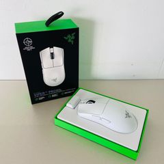 Razer　viper　v3　pro　 ゲーミングマウス ワイヤレス ホワイト　C3207