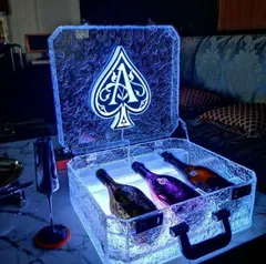 ドンペリ Dom Pérignon ディスプレイケース　ライト付き 新作からSALEアイテム等お得な商品満載】 Dom Pérignon ライト