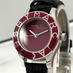 【美品／稼働品】マークバイマークジェイコブス 腕時計 MBM1157 ワインレッド文字盤 シルバーケース レッドベゼル ブラックレザーベルト アナログ クオーツ ユニセックス ラウンド スタイリッシュデザイン 3ATM防水 日常使い クリーニング済 G5