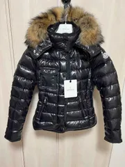 ☆未使用タグ付☆ MONCLER ARMOISE ラクーンファー ダウンジャケット　ブラック色 リアルファー