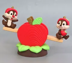 【中古】トレーディングフィギュア Playing Seesaw 「POPMART The Wonderful Dreams of Mickey and His Friends シリーズ シーンセット」
