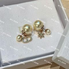 セリーヌ トリオンフ ラージ スナップ ヘアクリップ パステルピンク 中古・古着通販】CELINE (セリーヌ) ラージスナップヘアクリップ