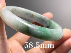 BG9-26 訳あり処分品 58.5mm 真ん丸 ミャンマー産 天然本翡翠 バングル