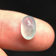 ミャンマー産　本翡翠　ルース　大粒　2.40ct　ガラス質　みずみずしい　とろとろ　高品質　1点物　男女兼用