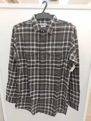 【未使用】【サイズは商品説明参照】[Amazon Essentials] フランネルシャツ 2ポケット レギュラーフィット 長袖 メンズ　グレーチェック柄　表記サイズS（日本サイズM）　Y-337
