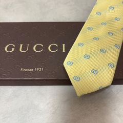 美品 GUCCI グッチ シルク 100％ ペールイエロー 黄色 G柄 254-723