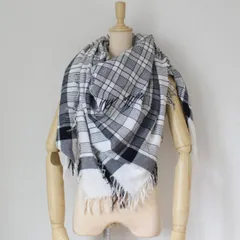 【me ISSEY MIYAKE】大判ストール イッセイミヤケ グレー ISSEY MIYAKE イッセイミヤケ フリンジ付きストール グレー