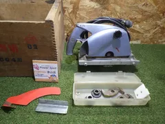 日立工機 電気溝切 DUG4 最大幅36mm AC100V 木箱付 みぞきり ミゾキリ 電動工具 DIY 中古品 250512のサムネイル