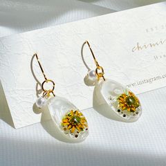 まるで小さな向日葵/サンビタリア/ピアス