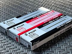 PILOT 替芯 極細BVRF-8EF-【0.5mm】黒 20本　赤10本  まとめ買いにお得な30本入りです。
