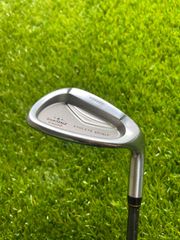 ツアーステージ　サンドウェッジ　右　TOURSTAGE　V8000