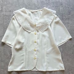 美品】SUSAN BRISTOL 刺繍入り襟 ブラウス ホワイト 花柄 清楚 - メルカリ