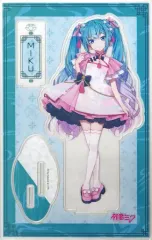 【中古】雑貨 初音ミク アクスタB.I.G. 「初音ミク＆ピアプロキャラクターズ あたり付き!ビビット缶バッジ」 あたり景品
