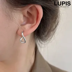 ピアス フープ メタル シンプル ひねり ツイスト 変形 こなれ感 スタイリッシュ 大人レディ 上品 シルバー ルピス LUPIS v2209