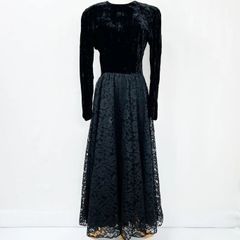 USA製 アメリカ製 ベロア レース 切り替え 長袖 ロング丈 マキシ丈 フレアワンピース ドレス  ヴィンテージ ビンテージ 輸入古着 結婚式 二次会 2次会 演奏会 発表会 パーティー ブラック レディース 【S30-402b】