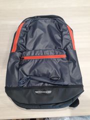 激安！オークリー バックパック リュックサック Essential Backpack M 3.0