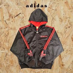 【XL / O】80s  adidas アディダス  デサント  銀タグ　刺繍ロゴ  ブラック×レッド  ナイロン  ジップパーカー　ヴィンテージ　ビンテージ　古着