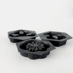 【送料無料】　南部鉄器　松竹梅　灰皿　盛栄堂　未使用品　ディスプレイ　撮影小物　小道具　日本製　時代物　年代物　アンティーク　古道具