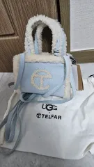 2024年最新】telfar uggの人気アイテム - メルカリ