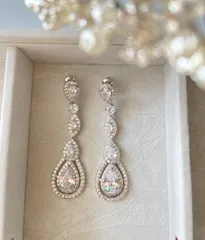 新品◆AAAジルコニア　高品質　ウェディングアクセサリー  ピアス　結婚式　ウェディングピアス　ジュエリー　高級ジルコニア