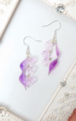 NEW すずらんのイヤリング すずらんのピアス 鈴蘭 スズラン Loveグリーン