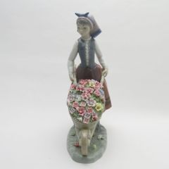 美品 LLADRO リヤドロ 1419 花屋の姉妹シリーズ 花車を押す少女 フィギュリン 花集め 置物 陶器人形 西洋オブジェ SU7302L 