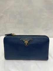 新品同様‼️ プラダ 財布 長財布 サフィアーノ 三角ロゴ ラウンド