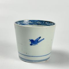 575 染付　鳥　手水鉢　古伊万里　伊万里焼　骨董　アンティーク　蕎麦猪口