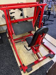 レッグプレス　ハンマーストレングス