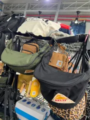 人気‼️KELTY ケルティ⚫︎鞄　ミニファニー　ボディバッグ　ブラック　オリーブ　タン