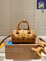 【今日特価】MCM Ella Pillow Bag エムシーエム エラ ピロー バッグ