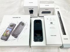 インスタ360 X4 360° アクションカメラ オリジナルバンドル コストコ限定セット 美品☆32733