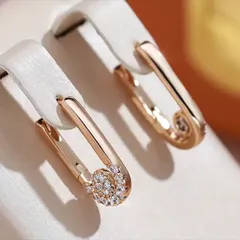 【14KGP】花 フラワー 小粒 ジルコン 楕円 フープ ピアス