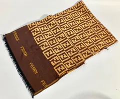 極美品フェンディ　スカーフ　ショール　ズッカ　ベロア　シルク　薄手 楽天市場】【中古】 フェンディ スカーフ シルク100％ トルソー