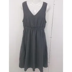 ◇ 179/WG Vネック バックリボン ノースリーブ 膝下丈 ワンピース サイズ 38 ダークグレー レディース  【中古】 【1206170010057】のサムネイル