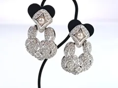 美品　スワロフスキー　SWAROVSKI　クリスタル　ラインストーン　1Pフェイクパール　デザイン　イヤリング　縦:3.6cm　シルバーカラー　送料無料